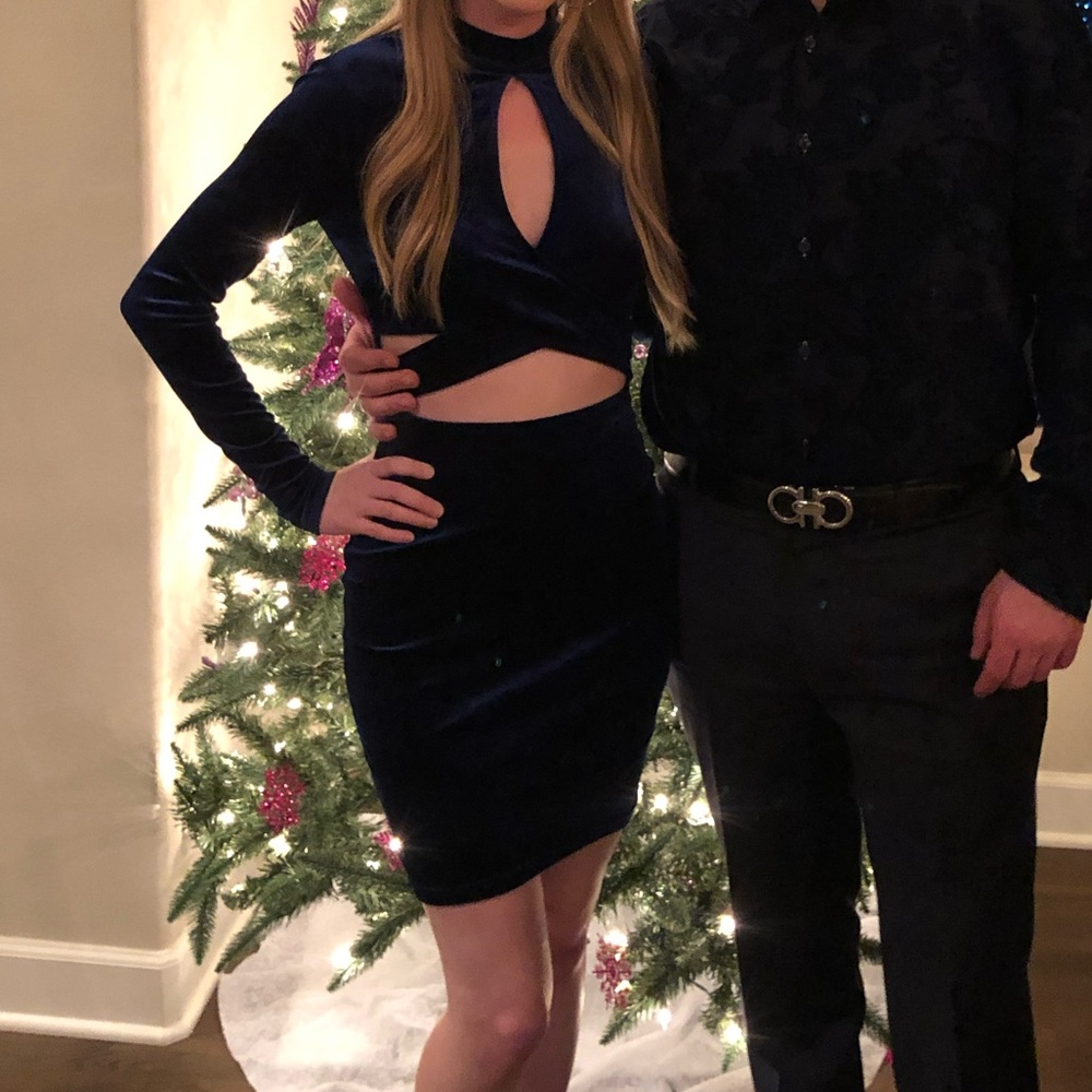 Long Sleeve Cutout Blue Velvet Dress